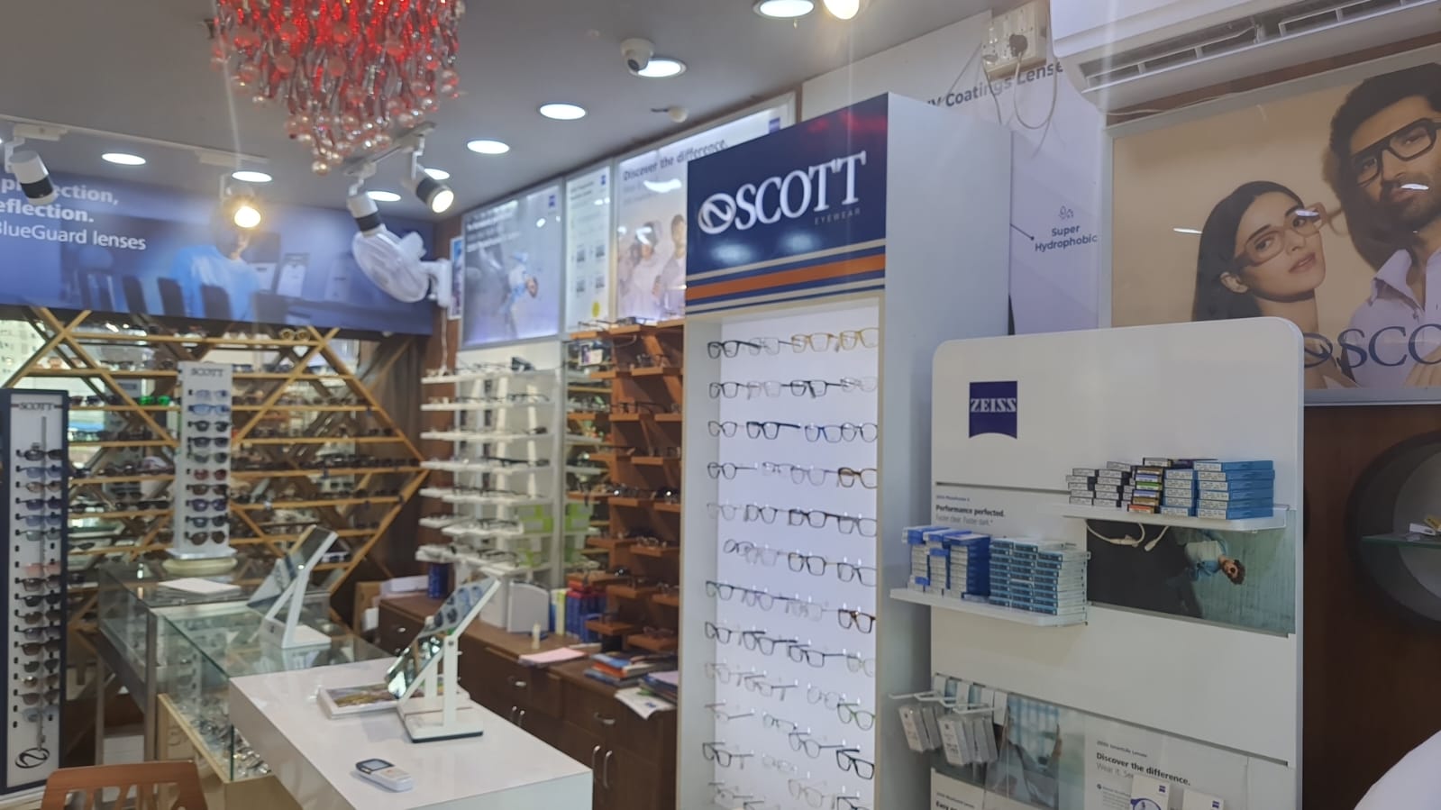 lakshmi opticals sector 137 noida